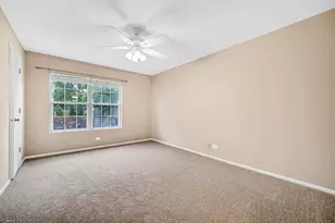 1893 Appaloosa Dr, Naperville, IL 60565 - Photo 15