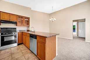 1893 Appaloosa Dr, Naperville, IL 60565 - Photo 9