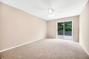 1893 Appaloosa Dr, Naperville, IL 60565 - Photo 11