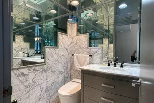 175 E Delaware Pl, Chicago, IL 60611 - Photo 15