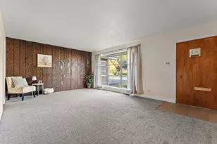 15501 Rose Dr, South Holland, IL 60473 - Photo 9