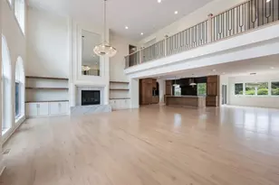 8886 Johnston Rd, Burr Ridge, IL 60522 - Photo 15