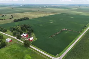 000 Jersey Rd, Tampico, IL 61283 - Photo 5