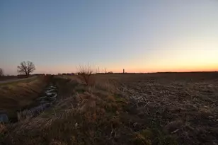 000 Jersey Rd, Tampico, IL 61283 - Photo 13