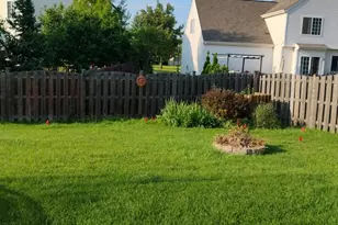 178 W Hampton Dr, Round Lake, IL 60073 - Photo 37