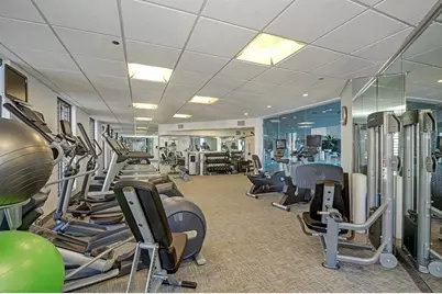 950 N Michigan Avenue #4003, Chicago, IL 60611 - Photo 27