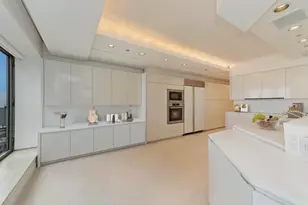 950 N Michigan Ave, Chicago, IL 60611 - Photo 5