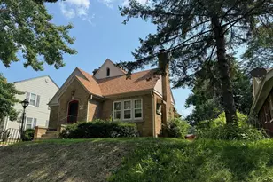 2231 9th Ave, Rockford, IL 61104 - Photo 3