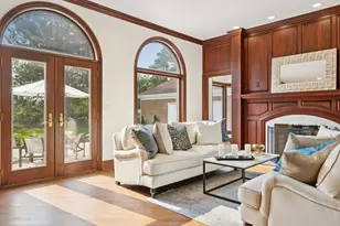 2430 Dorina Dr, Northfield, IL 60093 - Photo 7