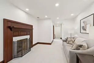 2430 Dorina Dr, Northfield, IL 60093 - Photo 57