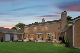 2430 Dorina Dr, Northfield, IL 60093 - Photo 75