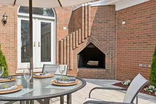 2430 Dorina Dr, Northfield, IL 60093 - Photo 73