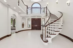 2430 Dorina Dr, Northfield, IL 60093 - Photo 5