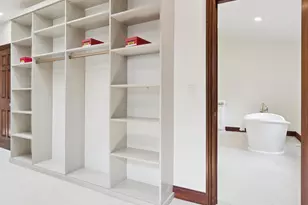 2430 Dorina Dr, Northfield, IL 60093 - Photo 41