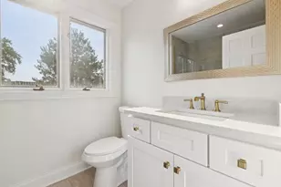 2430 Dorina Dr, Northfield, IL 60093 - Photo 55