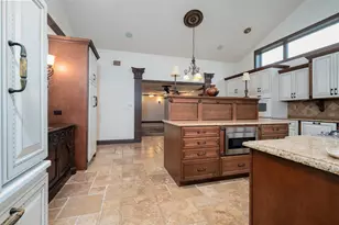 3903 Dunloe Pl, Bloomington, IL 61704 - Photo 15