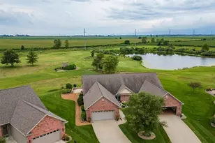 3903 Dunloe Pl, Bloomington, IL 61704 - Photo 7