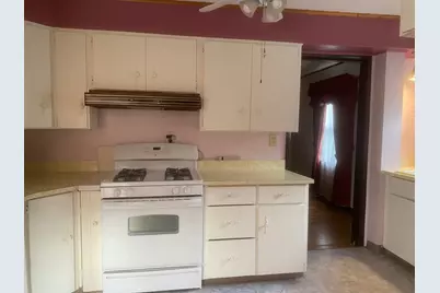 108 W 6th Street, Spring Valley, IL 61362 - Photo 9