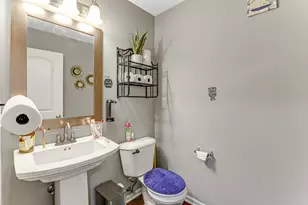 13051 Bucksburn Ct, Beach Park, IL 60083 - Photo 15