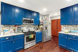 13051 Bucksburn Ct, Beach Park, IL 60083 - Photo 7