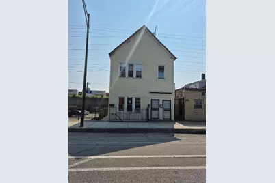 9116 S South Chicago Avenue, Chicago, IL 60617 - Photo 1