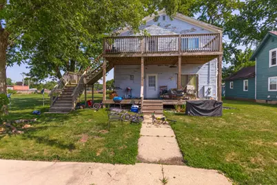 811 W South Street, Pontiac, IL 61764 - Photo 1