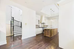 1242 W Dickens Ave, Chicago, IL 60614 - Photo 7