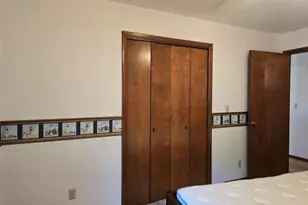 400 N 4th St, Carthage, IL 62321 - Photo 13