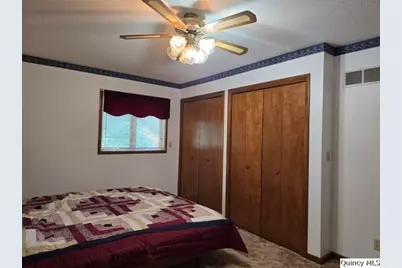 400 N 4th Street, Carthage, IL 62321 - Photo 19