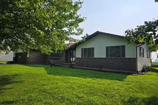 400 N 4th St, Carthage, IL 62321 - Photo 21