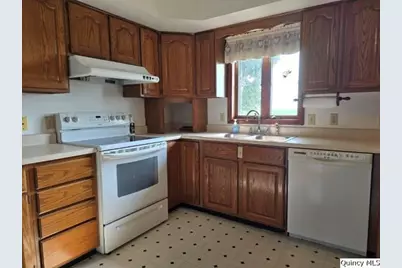 400 N 4th Street, Carthage, IL 62321 - Photo 7