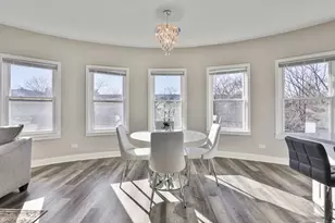 1111 Bonnie Brae Pl, River Forest, IL 60305 - Photo 5