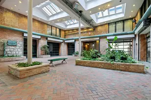 1727 S Indiana Ave, Chicago, IL 60616 - Photo 19