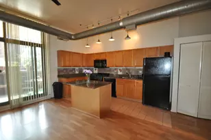 1000 E 53rd St, Chicago, IL 60615 - Photo 3
