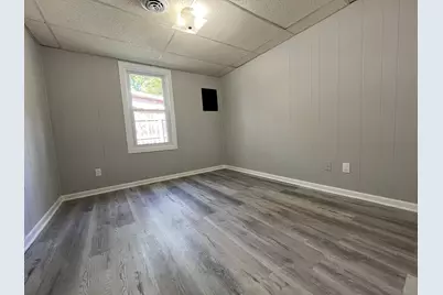 836 S Sumner Avenue, Aurora, IL 60505 - Photo 9