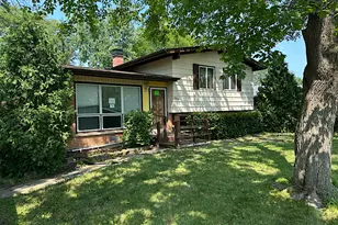 3200 Thornberry Ln, Glenview, IL 60025 - Photo 1