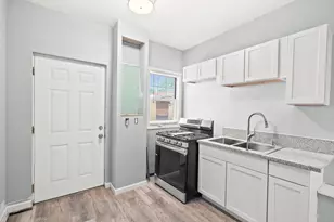 16327 Dobson Ave, South Holland, IL 60473 - Photo 25