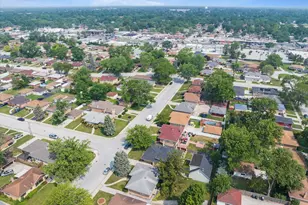 16327 Dobson Ave, South Holland, IL 60473 - Photo 39