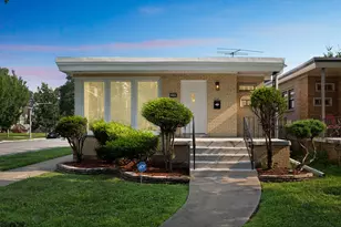 2134 E 91st St, Chicago, IL 60617 - Photo 3