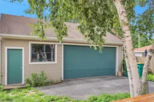 958 Campbell St, Joliet, IL 60435 - Photo 23