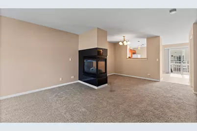 582 Holiday Lane, Hainesville, IL 60073 - Photo 7