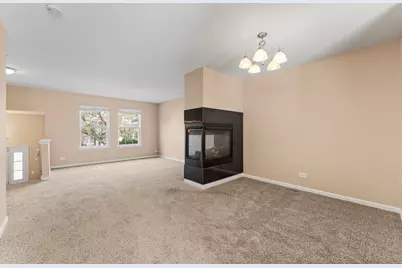 582 Holiday Lane, Hainesville, IL 60073 - Photo 5