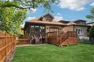 5253 Cleveland St, Skokie, IL 60077 - Photo 47