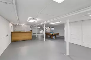 5253 Cleveland St, Skokie, IL 60077 - Photo 33