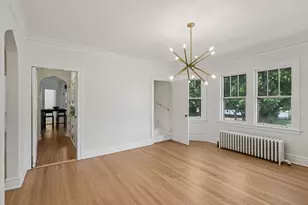 5253 Cleveland St, Skokie, IL 60077 - Photo 9