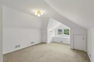 5253 Cleveland St, Skokie, IL 60077 - Photo 29