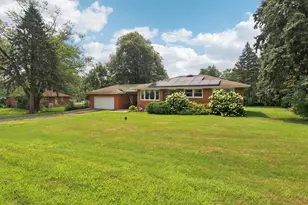 23W285 Armitage Ave, Glen Ellyn, IL 60137 - Photo 3