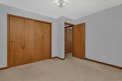 641 N Jackson Avenue, Bradley, IL 60915 - Photo 23