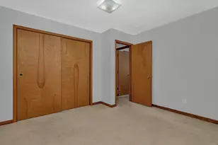 641 N Jackson Ave, Bradley, IL 60915 - Photo 23