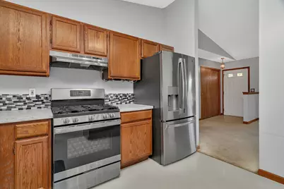 641 N Jackson Avenue, Bradley, IL 60915 - Photo 11